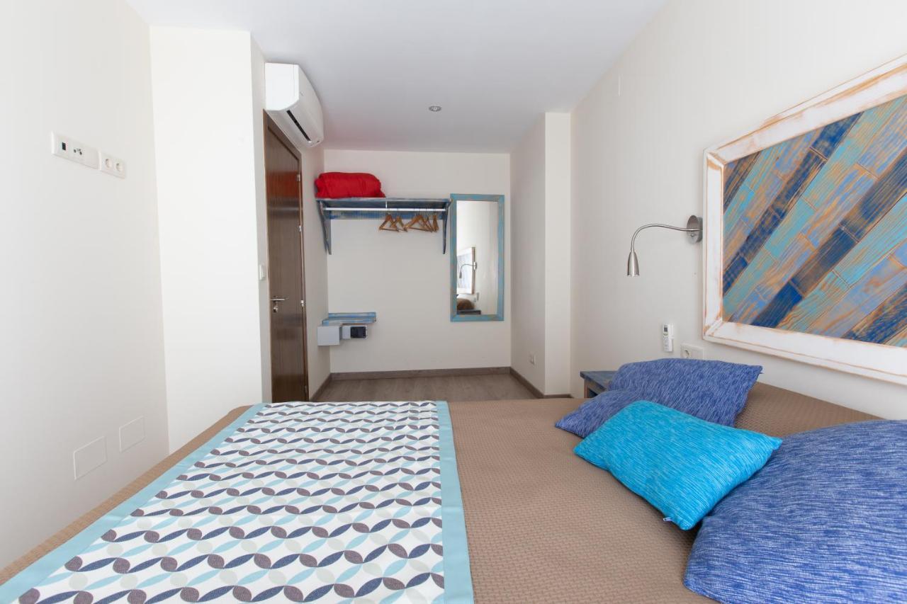 Apartamentos El Gallo มาร์เบยา ภายนอก รูปภาพ